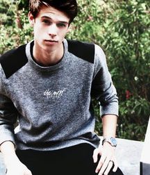 Hot TV Boys 5d55fb716b704.jpg