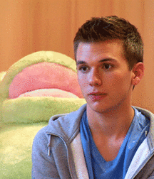 Hot TV Boys 5d55fb8644139.gif