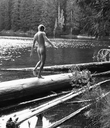 Naked Male Art Form 5d6b0d4fcbb57.jpg