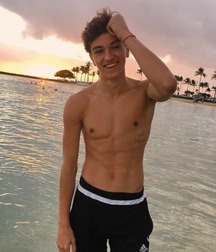 Guys I'd Like to See Naked 5d6b2c19119f9.jpg