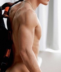 Hot Studs! 5d6d561248f18.jpg