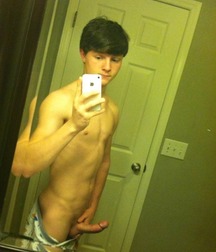 Selfies 5d7d9a53afd05.jpg