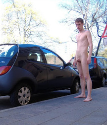 Bein Nude Outside 5d82accd870e5.jpg