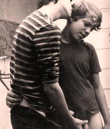 Naked Teen Boys 5daa35ea32508.jpg