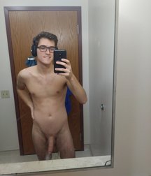 Boys & Their Cock Selfies 5e124af3482af.jpg