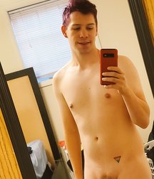 Boys & Their Cock Selfies 5e124af66f3b5.jpg