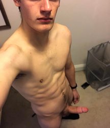Boys & Their Cock Selfies 5e124b1d311ac.jpg