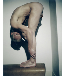 Skins - boys & guys naked in their skins, no porn 5e8a8d198d539.jpg