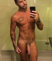 Hottness, Guys & Twinks, Studs & Hunks 5eb158607e36a.jpg
