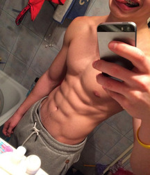 Shirtless Sexy Boys 5eb596170fad6.jpg
