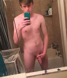 Selfies Shooting Their Own Series, cocks & ass 5eb6b3d6d735e.jpg