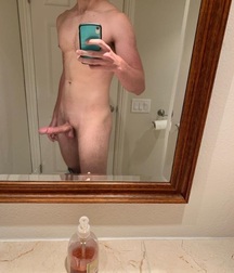 Selfie Twinks - multiple shots, teens, amateur 5eb80f5b57870.jpg