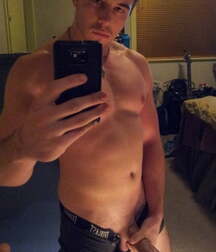 Selfies, Boys & Guys Sharing Hot Bods - Dicks 5ed6efdf4cbd0.jpg