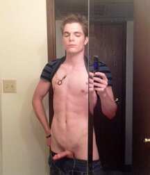 Selfies - naked teens & twinks 5ed7a7ca1aeed.jpg