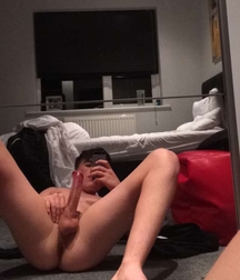 Selfies Unlimited Gay Porn - snapchat & more 5edcf55b58d8b.jpg