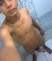 Selfies Unlimited Gay Porn - snapchat & more 5edcf61a6143f.jpg