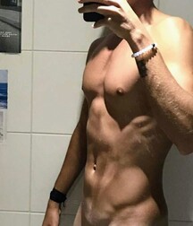 Naked Selfie Boys Porn 5ef6b50a94558.jpg