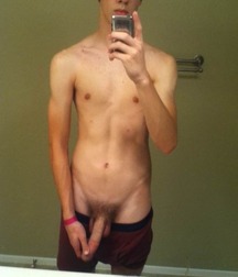 Selfie World - Hot Naked Boy Porn 5efbf15581e7d.jpg