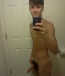 Selfie World - Hot Naked Boy Porn 5efbf171c2ce4.png