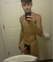 Selfie World - Hot Naked Boy Porn 5efbf18242823.png