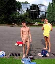 Fun Stuff - Naked Guys Being Goofy 5f23210dd4211.jpg
