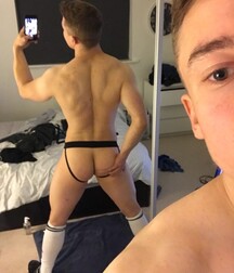 Naked Dick Selfies - Boys Porn & Guys Exposed 5f5954adee4c8.jpg