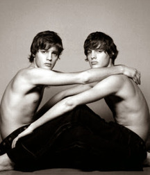 Twins & Brothers - Naked & Not - Action & Oral 5f677eaa3366f.jpg