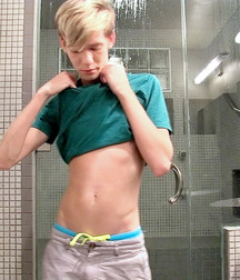 All Blond Boys Porn - Naked Blond Teens - Blond Pubes 5f9b618cd5e9a.jpg
