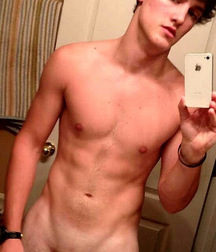 Selfie - Boys Porn Can't Help Clicking Their Dicks To Show