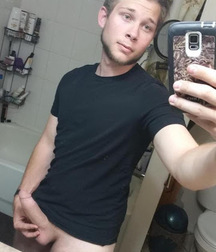 Selfie - Boys Porn Can't Help Clicking Their Dicks To Show 5fcf8ae82258a.jpg