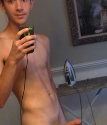Selfie Boys Porn Love Their Cocks & Bods 5fd549e81c427.jpg