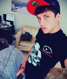 Gay Tube Selfie Boys Love Their Cocks - Share For You!