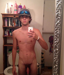 Selfie Naked Boy Porn Series' 5feb5f4a8fcef.jpg