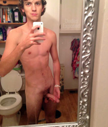 Selfie Naked Boy Porn Series' 5feb5f4ca17cf.jpg