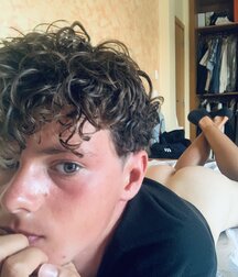 Selfie Boy Porn Butts - Like Sharing Ass!