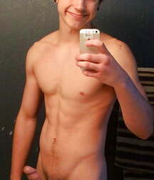 Selfies - Boys Porn Putting Their Cocks On Display 60083b80e0e32.jpg