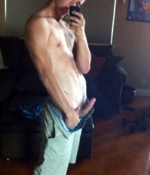 Selfie Nude Boys Porn - Amature Self Pics 6018a7f3f208b.jpg