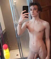 Selfie Nude Boys Porn - Amature Self Pics 6018a801f00c0.jpg