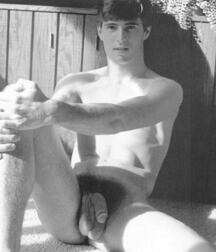 Vintage Pics - Guys Have Much More Public Hair 601e00122c913.jpg