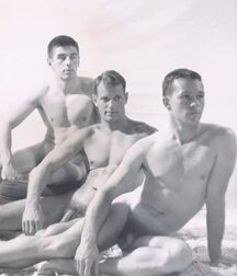Vintage Pics - Guys Have Much More Public Hair 601e0013bde92.jpg