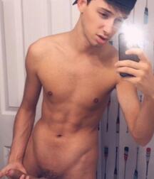 Selfie Boys Porn Like Showing Dick & Ass - Amature 601ede2a0b55f.jpg