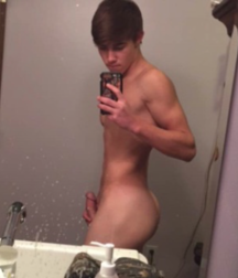 Naked Selfies Showing Cock & Ass Boys Porn 604975304474a.png