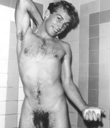 Vintage Gay Porn & Straight Guys Loving Being Naked 6060c0e6a4803.jpg