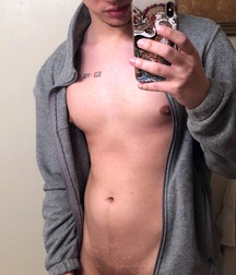 Selfies - Boys Porn, Cocks & Cell Phone - Gay & Straight 6060c29112be8.jpg