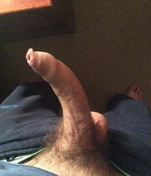 More Gay Tips - Foreskin Tips Overlapping the Head 6069159c8b54a.jpg