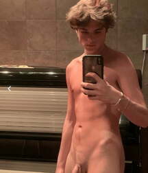 Seflie All Boy Porn Album - Cock, Ass, Skinny & Buff 6089f83339f5a.jpg