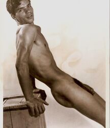 Vintage Pics - Naked Pose & Fun Outside Boys Porn 608fcacee4c99.jpg