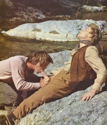 Vintage Pics - Naked Pose & Fun Outside Boys Porn 608fcb1779289.jpg