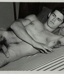 Vintage Pics - Naked Pose & Fun Outside Boys Porn 608fcb2ea79b9.jpg