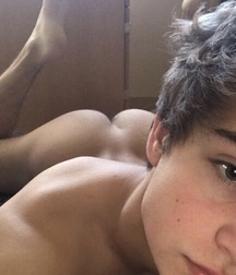Selfie Boys Porn & Teens - Showing Off Their Goods 609db9ef95399.jpg